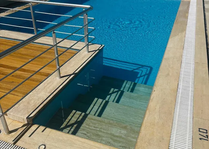 Albayrak מלון דירות 4*